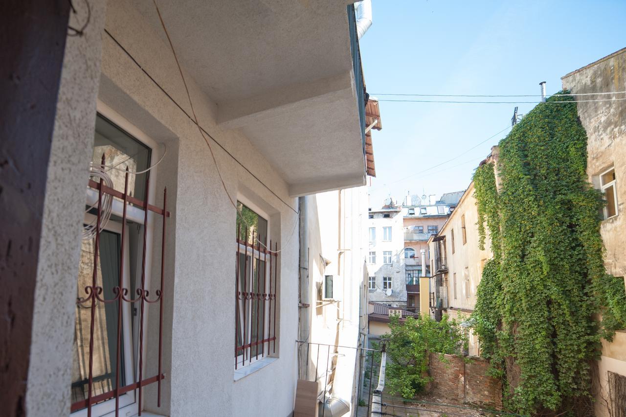 City Center Apartment Lviv Eksteriør bilde